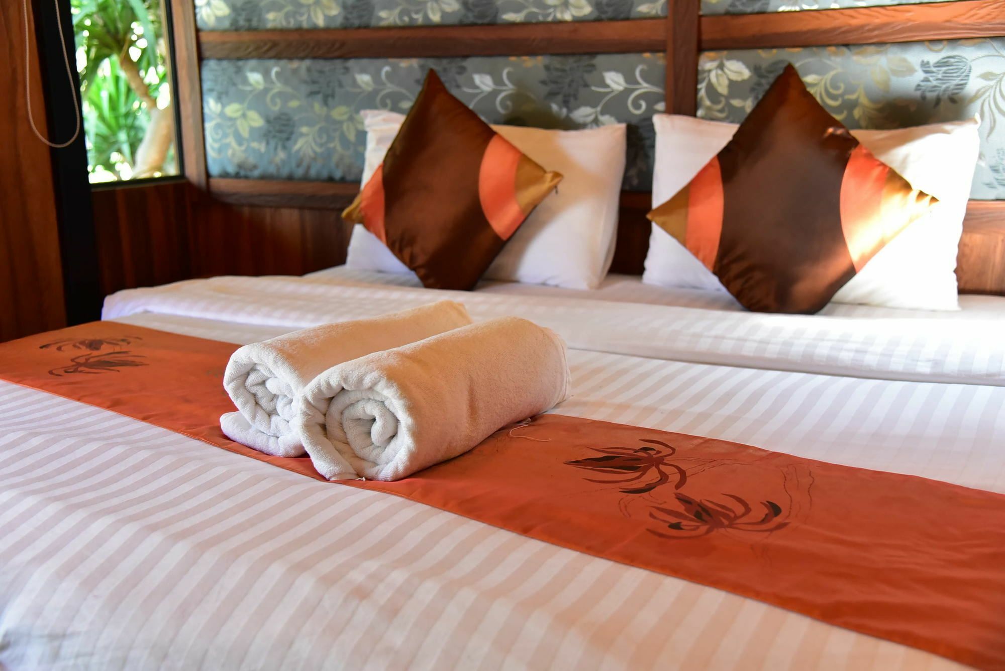 Dusit Talai Resort Nong Nam Daeng Екстериор снимка